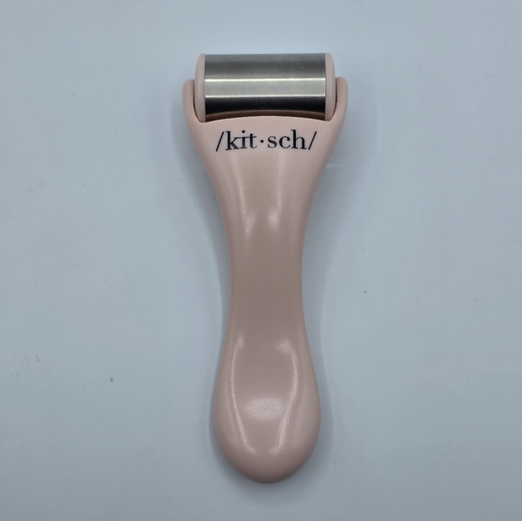 Kitsch Pink Ice Roller for Face & Eye Puffiness - Picture 3 of 6